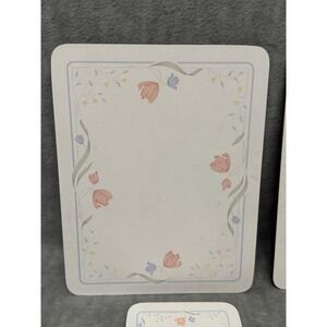 VTG Unbranded Trivet and Coaster Set‎ White Floral Tulip Pastel Cork Back 4pc